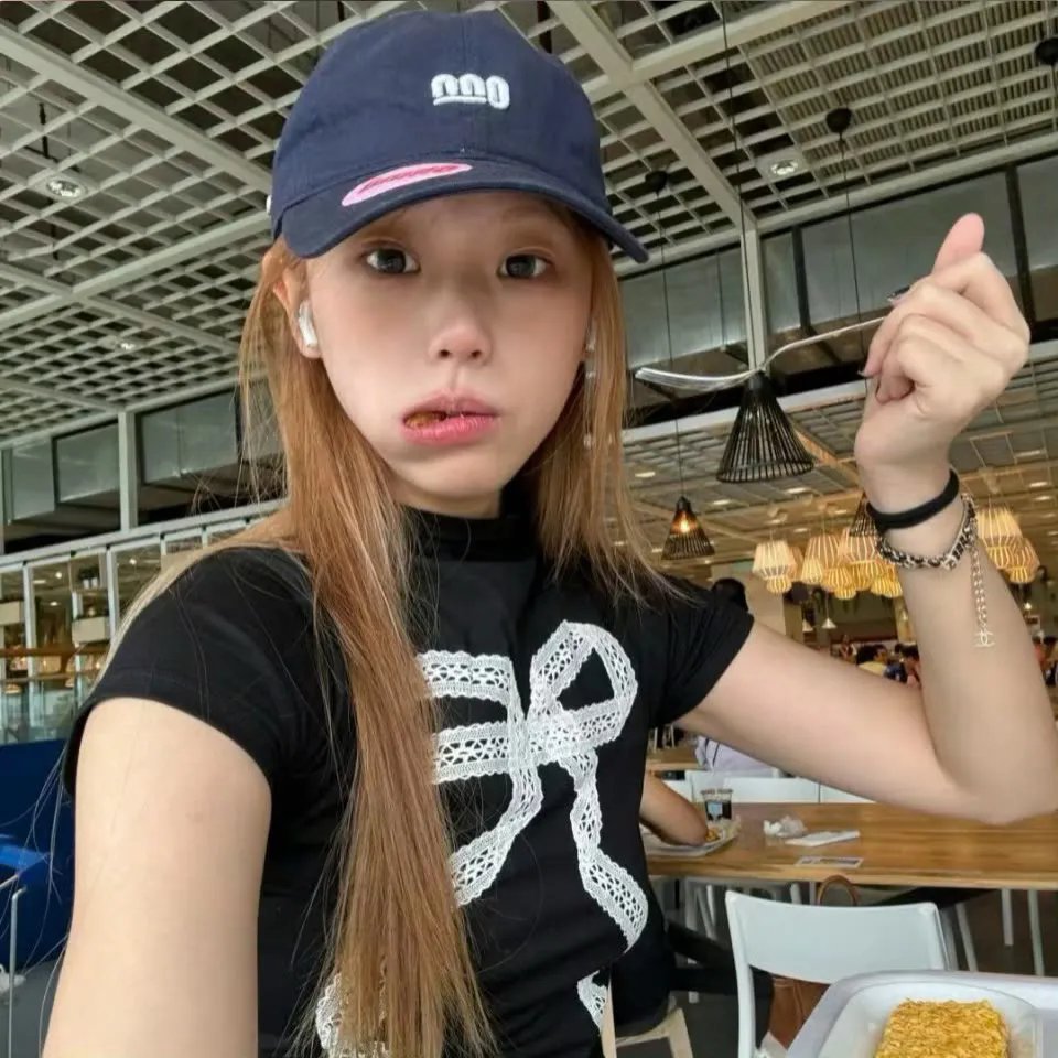 鬼马小灵精