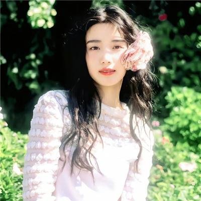 一个女王的少女时代